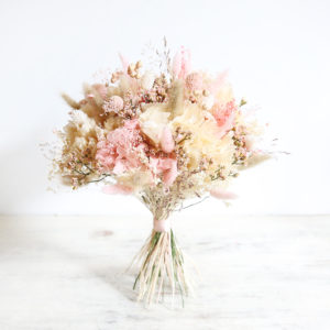 bouquet-de-mariée-fleurs-séchées-origine-atelier-floral-mariage-rose-poudré2