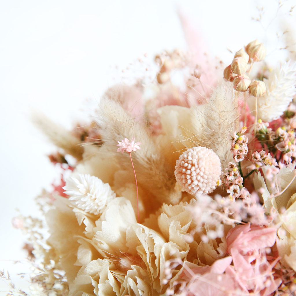 bouquet-de-mariée-fleurs-séchées-origine-atelier-floral-mariage-rose-poudré5
