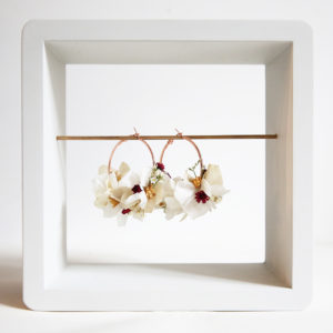 fleurs-séchées-bouquet-boucles-d'oreilles-origine-atelier-floral-mariage-prisca