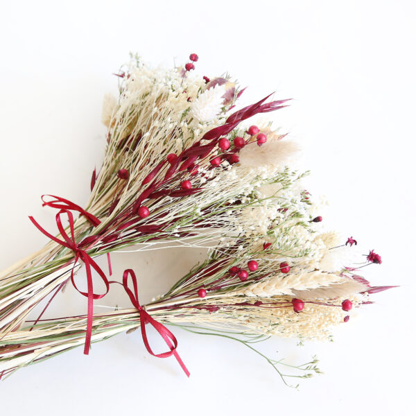 bouquet-de-fleurs-séchées-mariage-ivoire-et-bordeaux-origine-atelier-floral