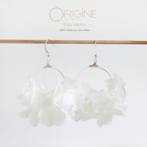 boucles-d'oreille-végétale-fleurs-séchées-mariage-blanc-origine-atelier-floral2