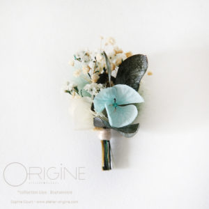 fleurs-stabilisées-pic-à-cheveux-mariée-boutonnière-marié-mariage-bleu-turquoise-ivoir-beige-blanc-collection-Lise-Origine-atelier-floral6