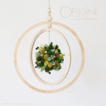 Suspension mouvement • couronne en bois * Barnabé
