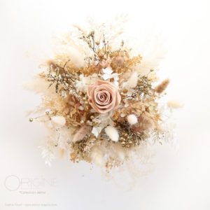 bouquet-de-mariée-fleurs-séchées-stabilisées-mariage--blanc-nude-origine-atelier-floral3