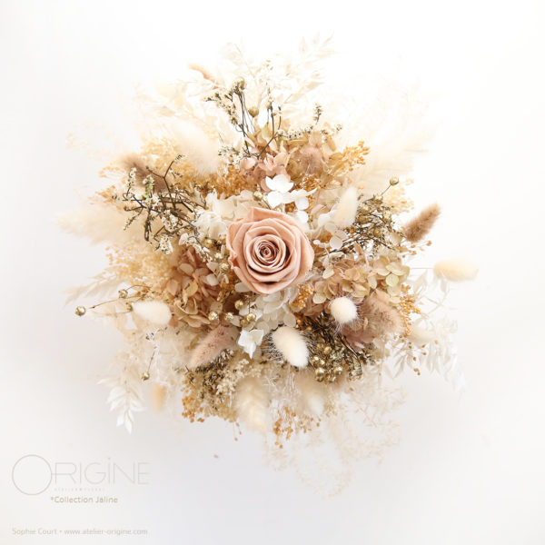 bouquet-de-mariée-fleurs-séchées-stabilisées-mariage--blanc-nude-origine-atelier-floral3