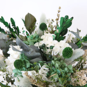 bouquet-de-mariée-fleurs-séchées-stabilisées-mariage-vert-eucalyptus-feuillage-origine-atelier-floral