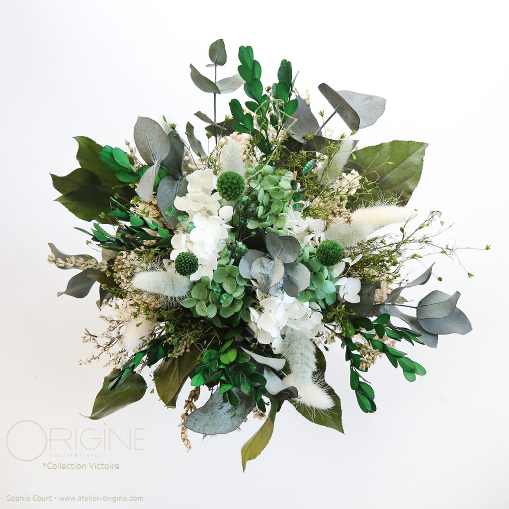 bouquet-de-mariée-fleurs-séchées-stabilisées-mariage-vert-eucalyptus-feuillage-origine-atelier-floral