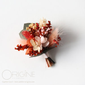 boutonnière-de-marié-fleurs-séchées-mariage-terracotta-rose-pâle-origine-atelier-floral