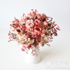 bouquet-de-mariée-fleurs-et-vegetaux-stabilisés-bouquet-durable-mariage-origine-atelier-floral