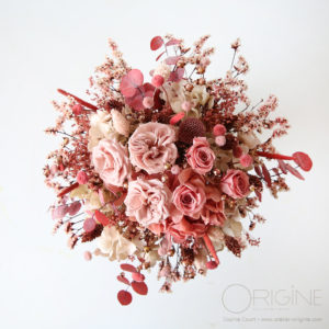 bouquet-de-mariée-fleurs-et-vegetaux-stabilisés-bouquet-durable-mariage-origine-atelier-floral