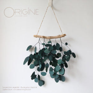 suspension-végétale-eucalyptus-populus-stabilisé-bois-flotté-origine-atelier-floral