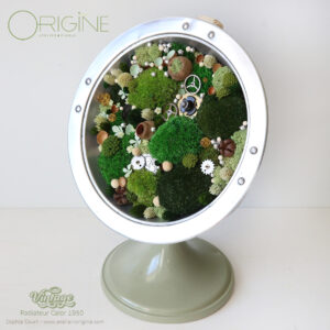 tableau-végétal-sur-pied-radiateur-vintage-calor-detournement-d'objet-foret-vue-du-ciel-chronos-origine-ateier-floral-sophie-court