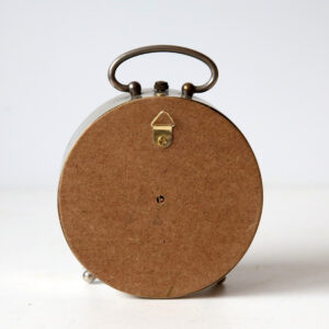 reveil-vintage-végétal-la-nature-reprend-ses-droits-origine-atelier-floral-collection-chronos