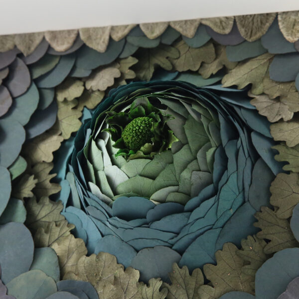 tableau-végétal-feuilles-stabilisées-eucalyptus-décoration-végétale-origine-atelier-floral-tableau-eruption-volcan
