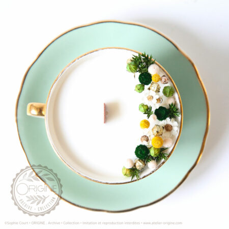 bougie-fleurie-tasse-vintage-origine-atelier-floral-archive-collection-automne-hiver-2025-sophie-court 2