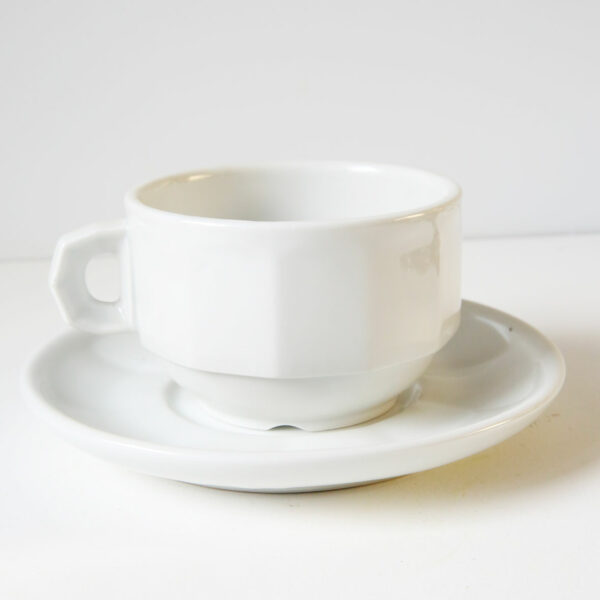 bougie-fleurie-tasse-vintage-origine-atelier-floral-archive-collection-automne-hiver-2025-sophie-court 2