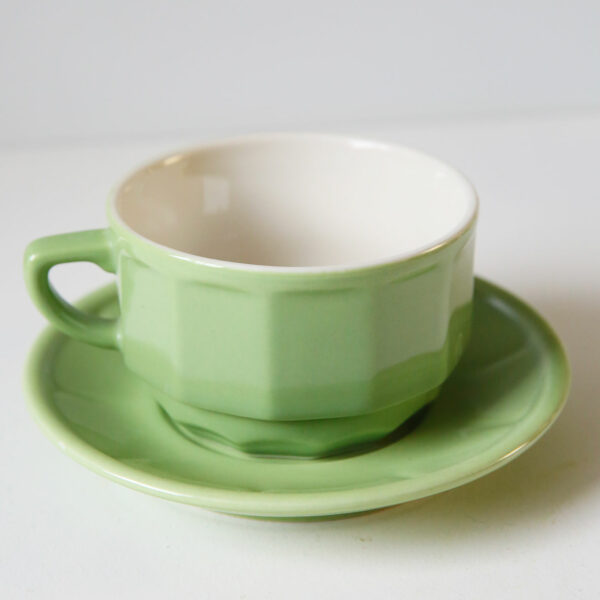 bougie-fleurie-tasse-vintage-origine-atelier-floral-archive-collection-automne-hiver-2025-sophie-court 2