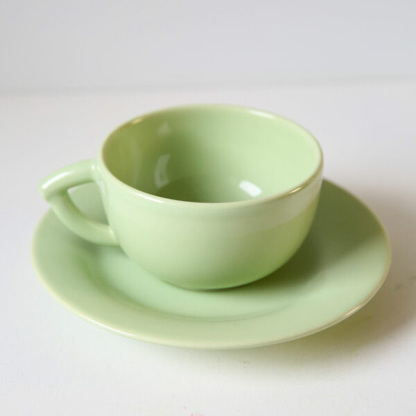 bougie-fleurie-tasse-vintage-origine-atelier-floral-archive-collection-automne-hiver-2025-sophie-court 2