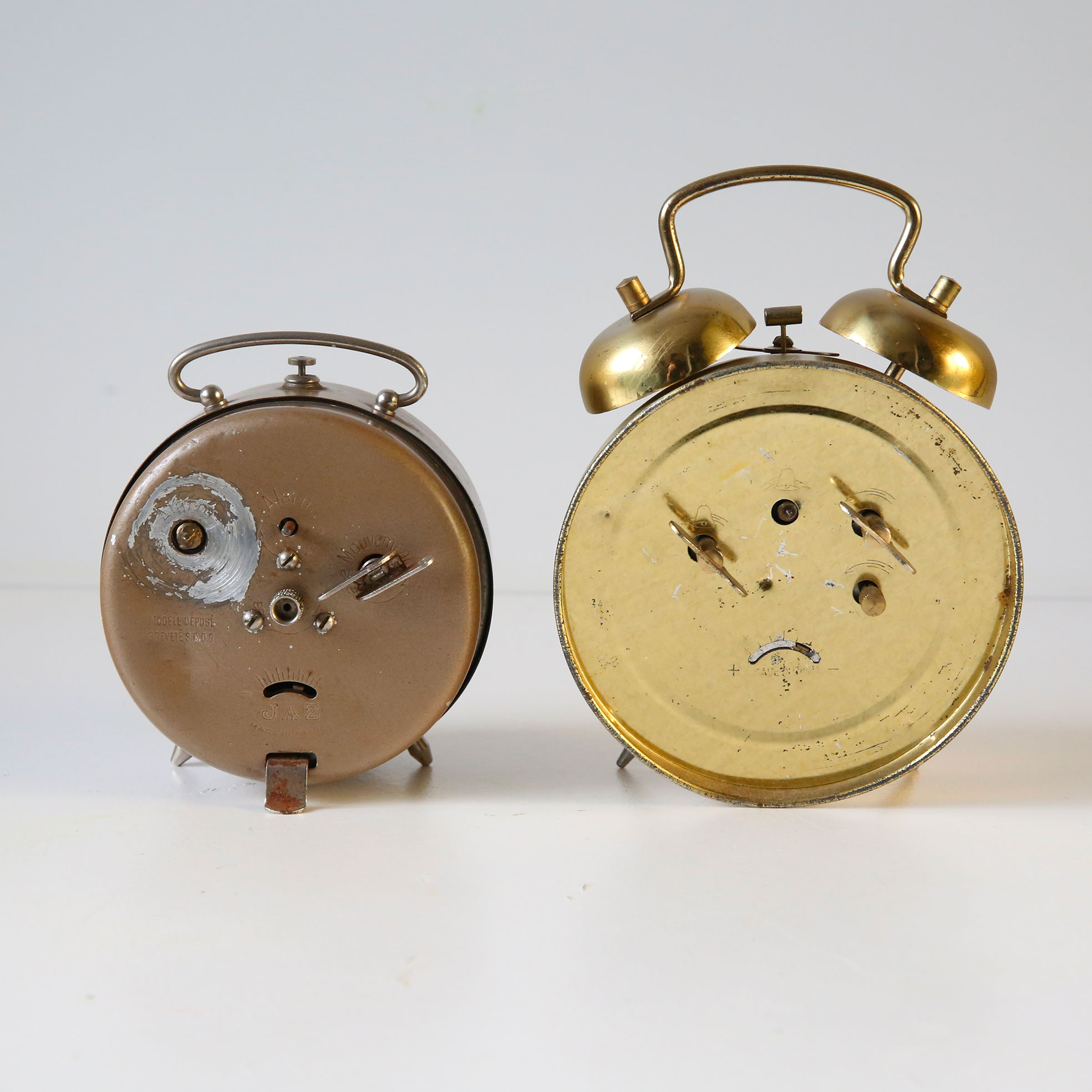 reveil-vintage-végétalisé-origine-atelier-floral-sophie-court-décoration-végétale