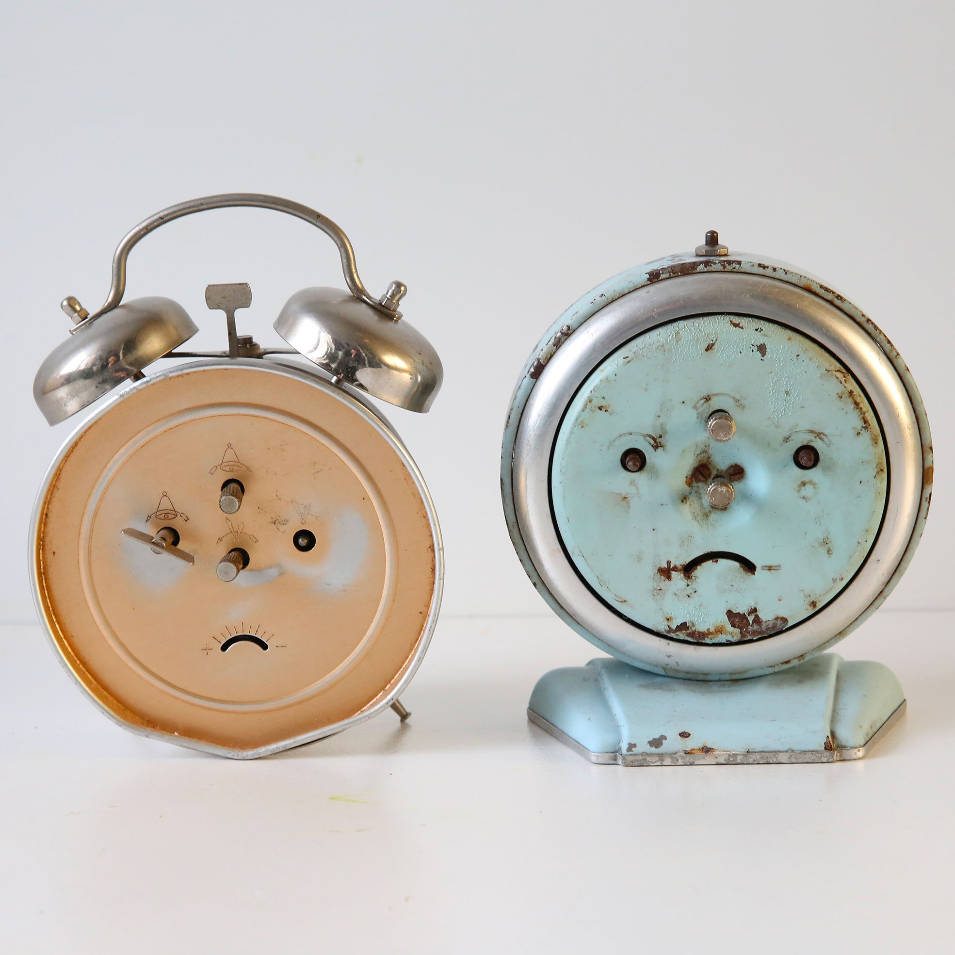 reveil-vintage-végétalisé-origine-atelier-floral-sophie-court-décoration-végétale