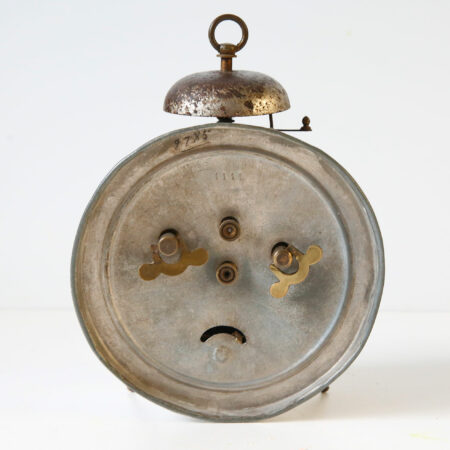 reveil-vintage-végétalisé-origine-atelier-floral-sophie-court-décoration-végétale