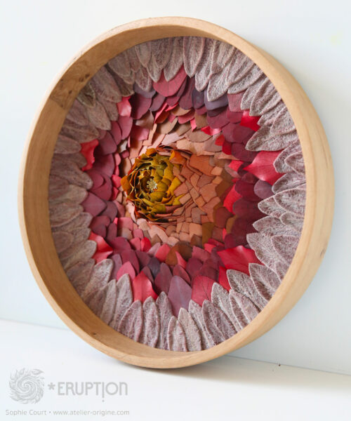 Tableau-végétal-feuilles-stabilisées-origine-atelier-floral-eruption-sophie-court